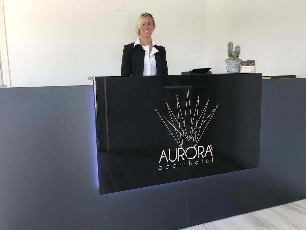 Aurora Aparthotel Peschiera del Garda Kültér fotó